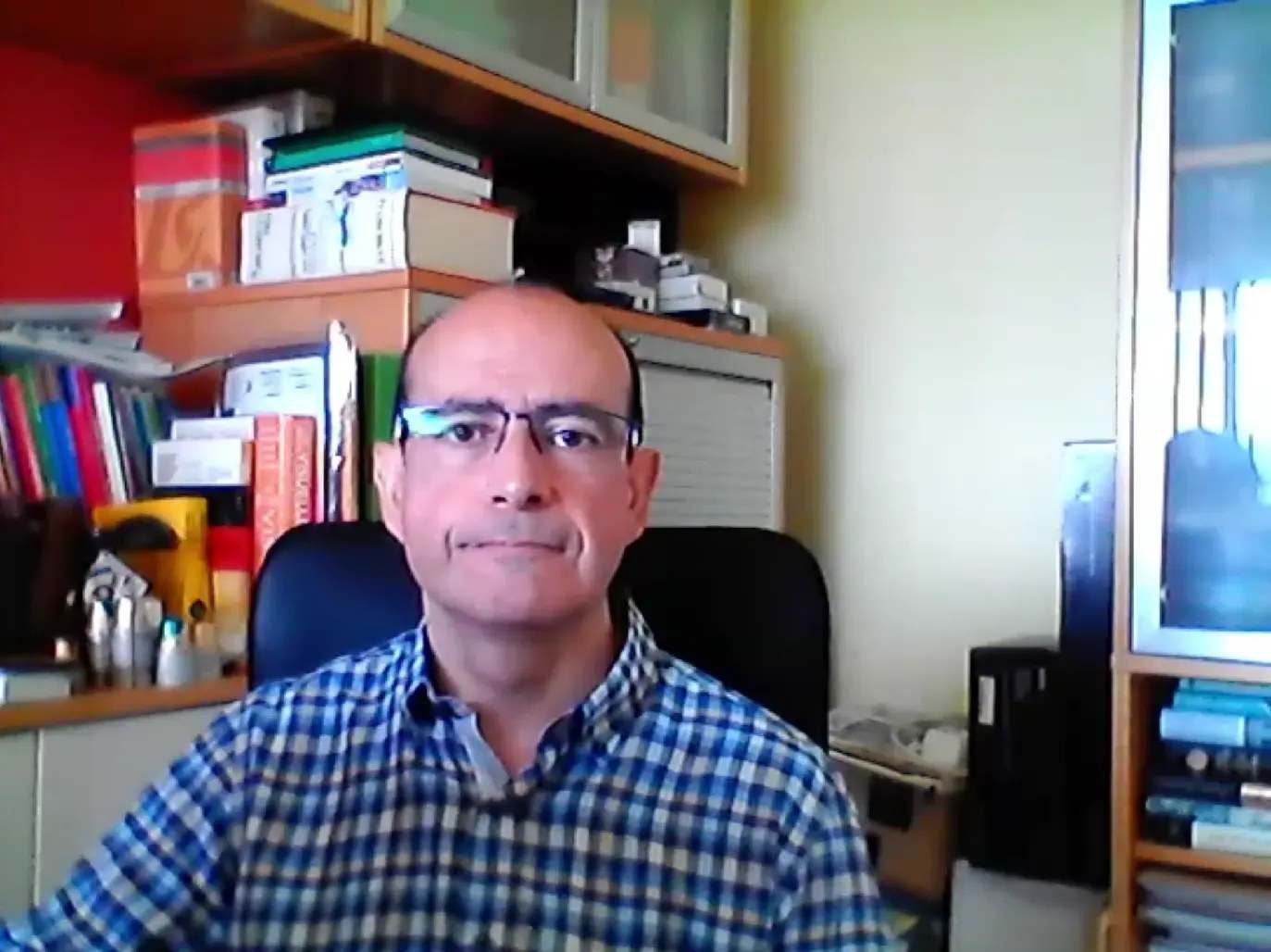 Testimonio en vídeo de un paciente del Dr. Pérez-Carral